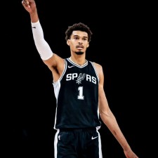 Die NBA-Saison hat noch nicht begonnen, und die Teams nehmen Anpassungen vor.